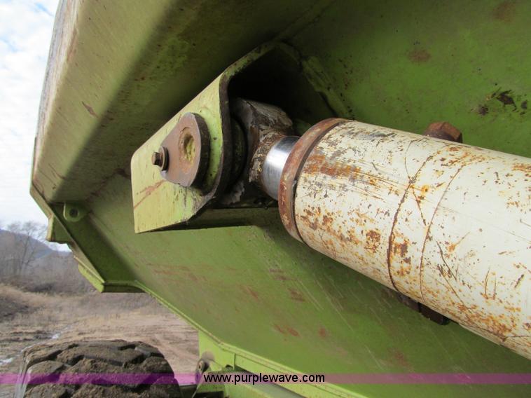 image for item F5620 1997 Terex 3066C articulated haul truck