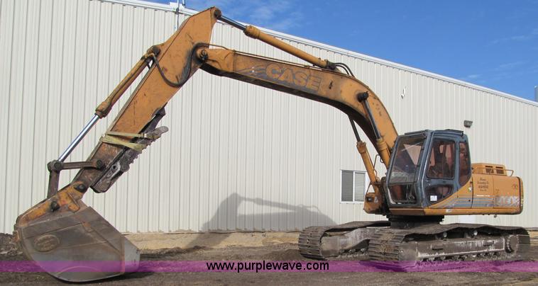 image for item F5624 2000 Case 9030B excavator