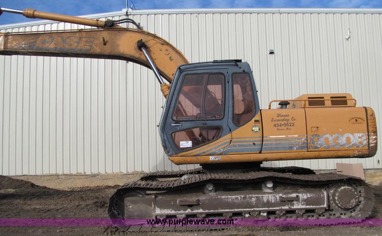 image for item F5624 2000 Case 9030B excavator