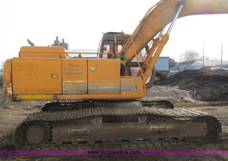 image for item F5624 2000 Case 9030B excavator
