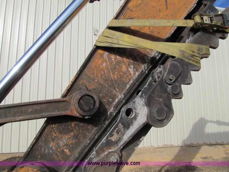 image for item F5624 2000 Case 9030B excavator