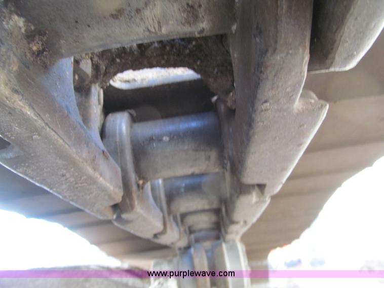 image for item F5624 2000 Case 9030B excavator