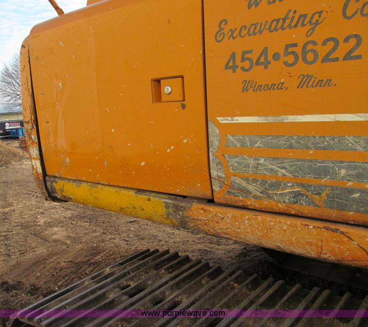 image for item F5624 2000 Case 9030B excavator