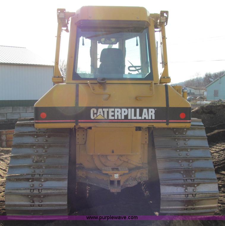 image for item F5625 2005 Caterpillar D6N LGP dozer