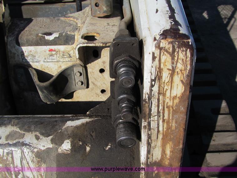 image for item F5626 2002 Bobcat T200 Turbo track skid steer