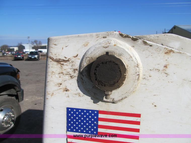 image for item F5626 2002 Bobcat T200 Turbo track skid steer