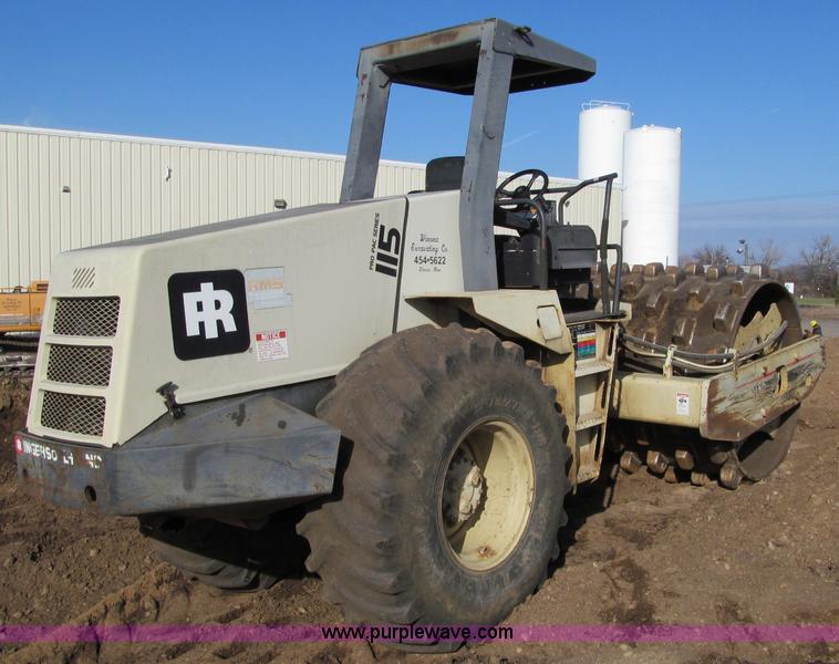 image for item F5627 1994 Ingersoll Rand SD115F Pro Pac vibratory padfoot compactor