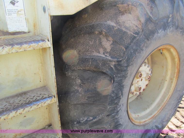 image for item F5627 1994 Ingersoll Rand SD115F Pro Pac vibratory padfoot compactor