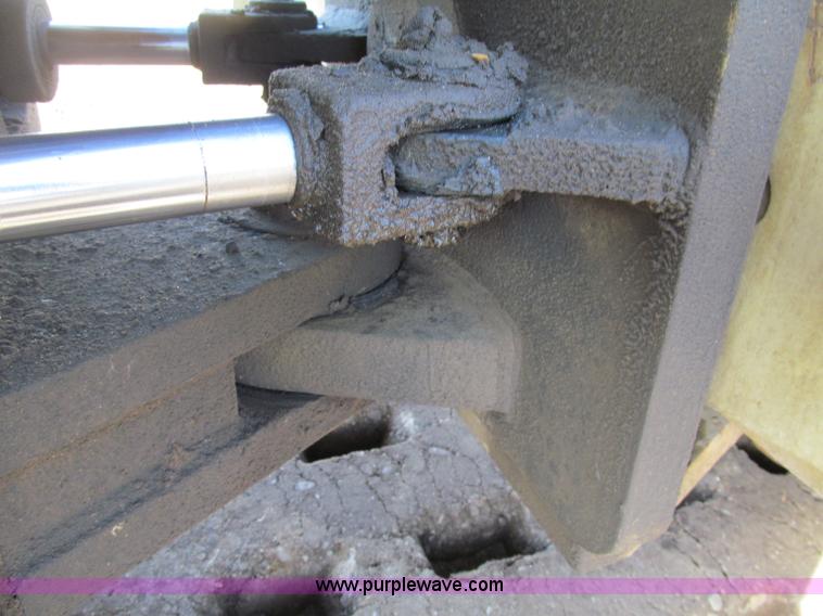 image for item F5627 1994 Ingersoll Rand SD115F Pro Pac vibratory padfoot compactor