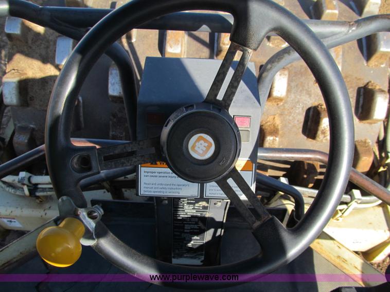 image for item F5627 1994 Ingersoll Rand SD115F Pro Pac vibratory padfoot compactor
