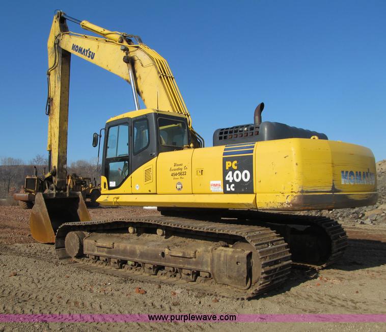 image for item F5628 2005 Komatsu PC400LC-7 excavator