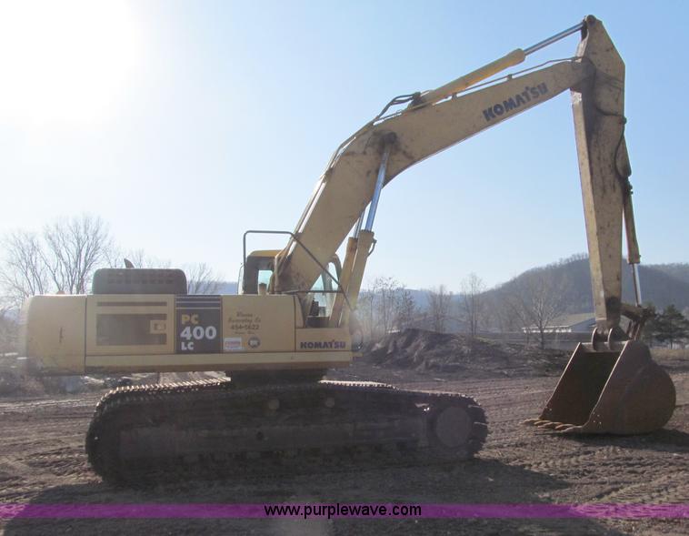 image for item F5628 2005 Komatsu PC400LC-7 excavator