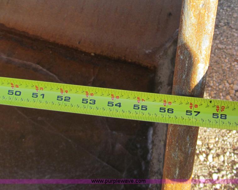 image for item F5628 2005 Komatsu PC400LC-7 excavator