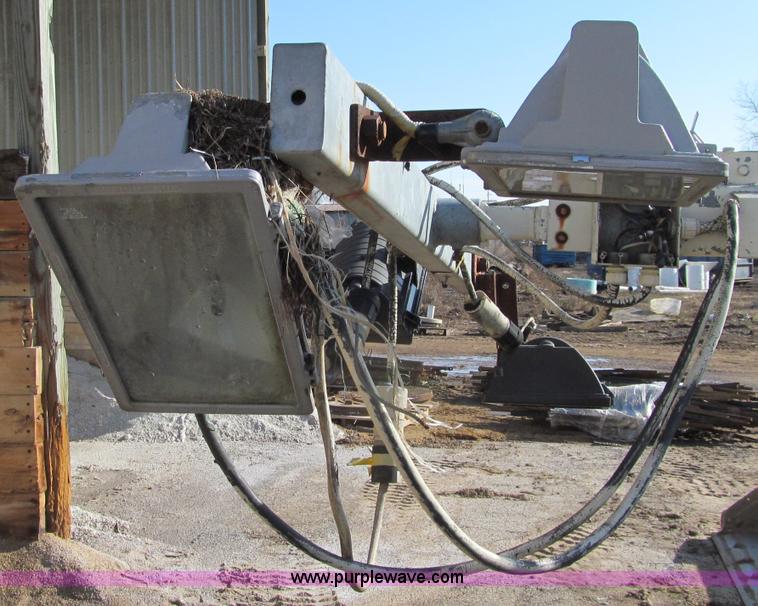 Amida portable light tower in Winona, MN Item F5629 sold Purple Wave