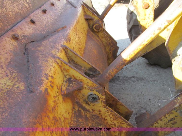 image for item F5630 1965 Caterpillar 950 wheel loader