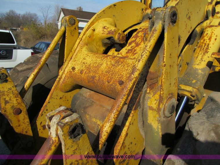 image for item F5630 1965 Caterpillar 950 wheel loader
