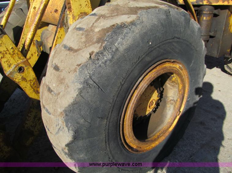 image for item F5630 1965 Caterpillar 950 wheel loader