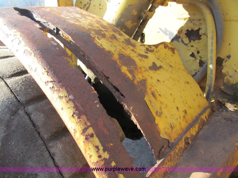 image for item F5630 1965 Caterpillar 950 wheel loader