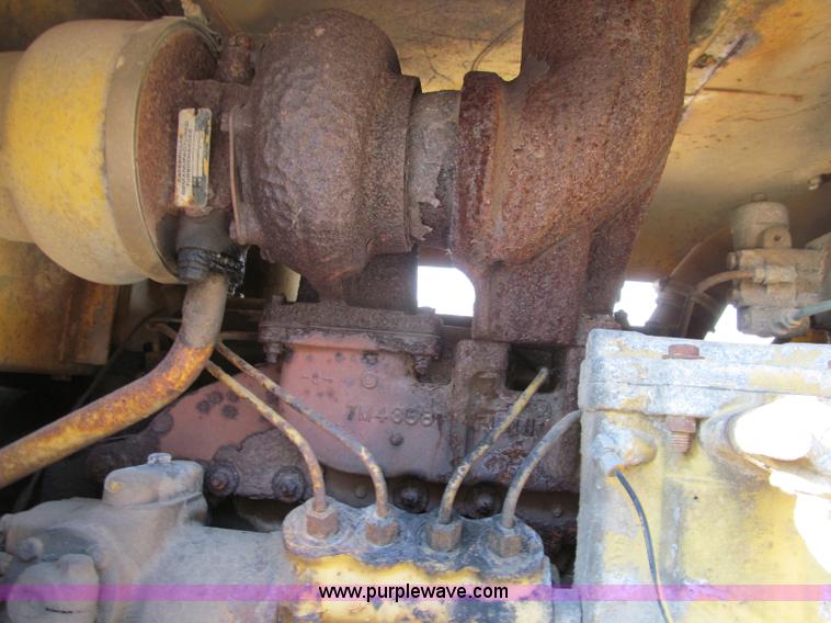 image for item F5630 1965 Caterpillar 950 wheel loader