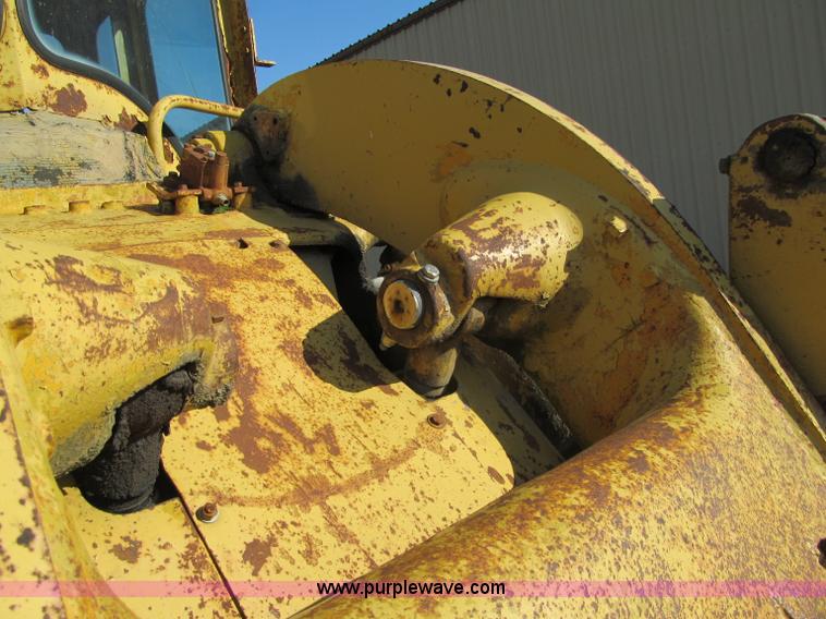 image for item F5630 1965 Caterpillar 950 wheel loader