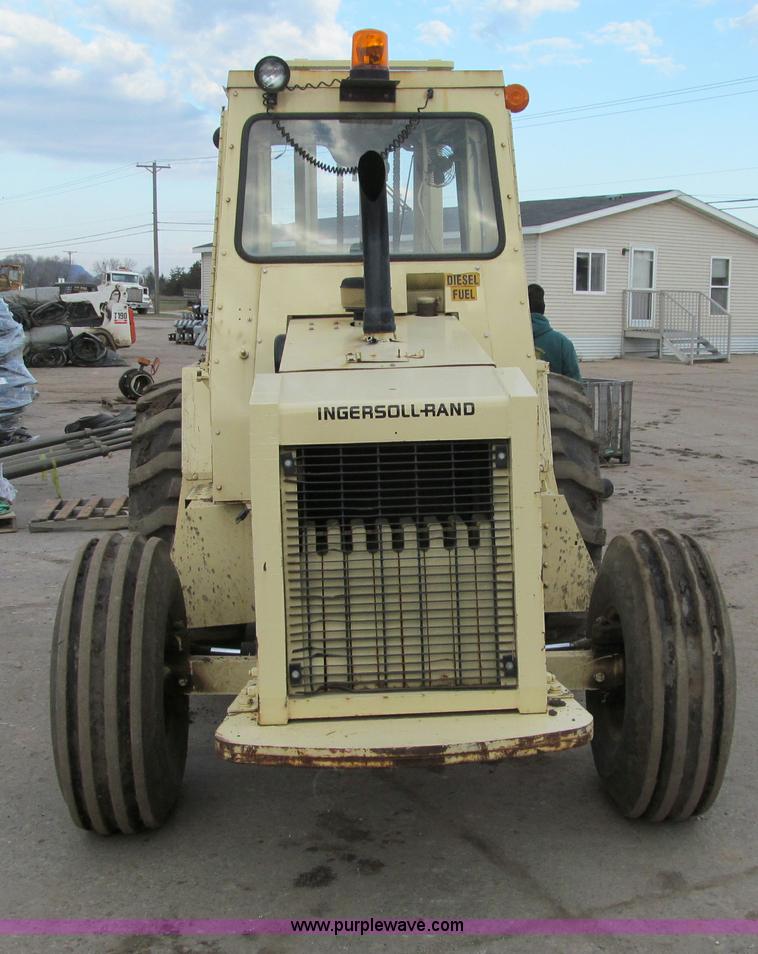 image for item F5634 Ingersoll Rand RT-708 rough terrain forklift