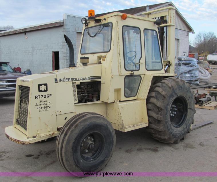 image for item F5634 Ingersoll Rand RT-708 rough terrain forklift