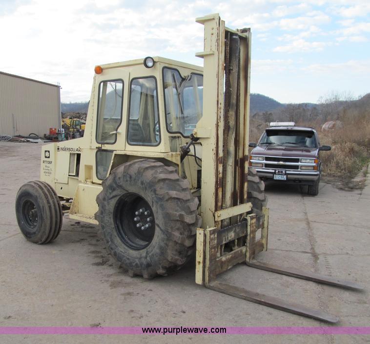 image for item F5634 Ingersoll Rand RT-708 rough terrain forklift