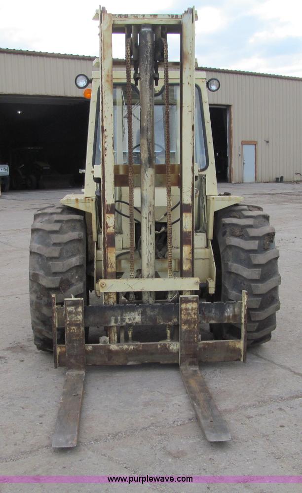 image for item F5634 Ingersoll Rand RT-708 rough terrain forklift