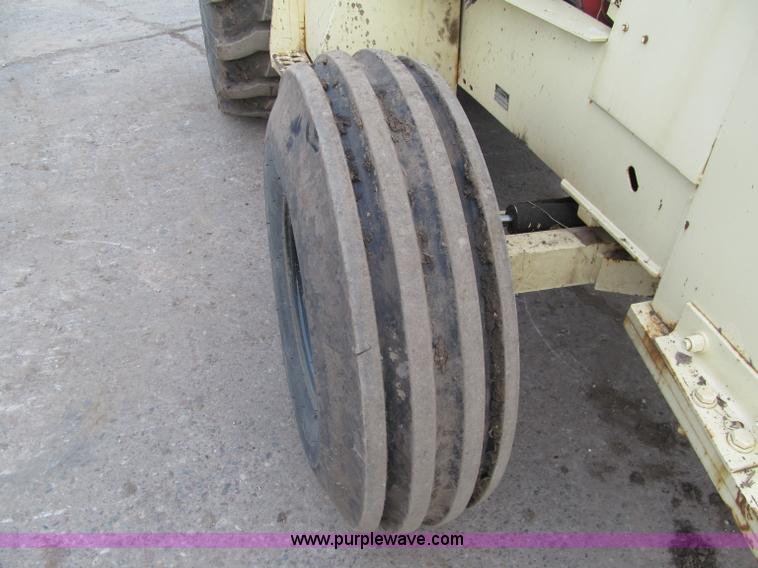 image for item F5634 Ingersoll Rand RT-708 rough terrain forklift