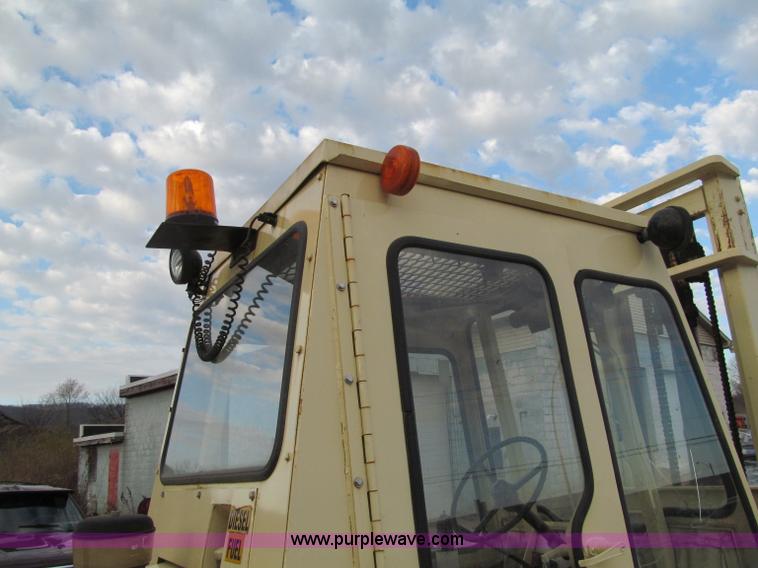 image for item F5634 Ingersoll Rand RT-708 rough terrain forklift