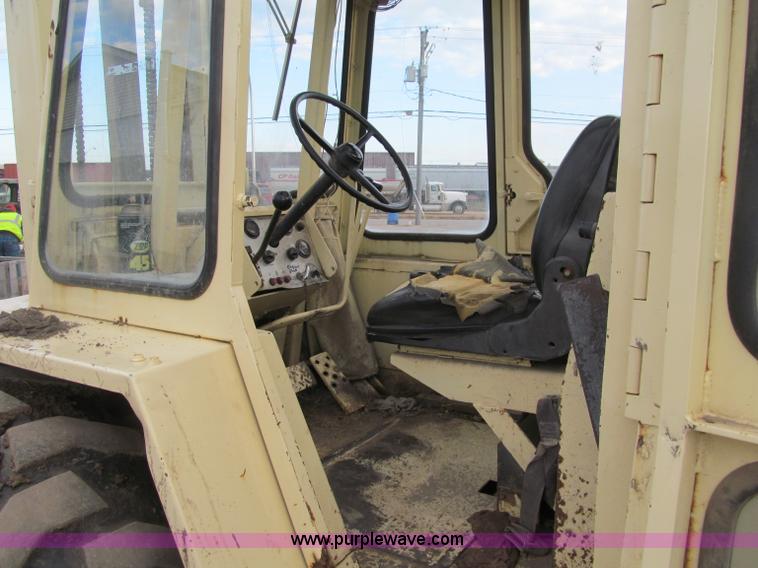 image for item F5634 Ingersoll Rand RT-708 rough terrain forklift