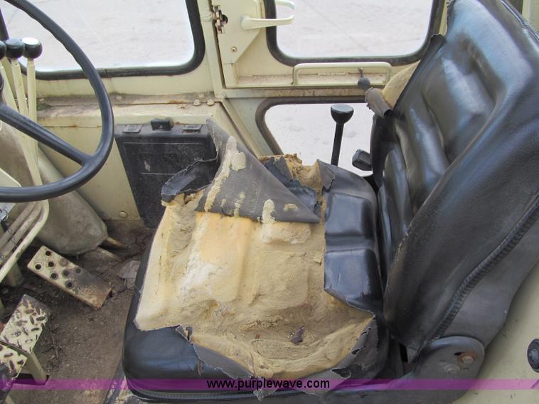 image for item F5634 Ingersoll Rand RT-708 rough terrain forklift