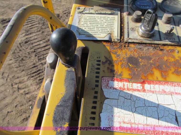 image for item F5635 Caterpillar CP-433B vibratory padfoot compactor