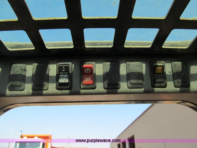 image for item F5636 2008 Bobcat T250 skid steer