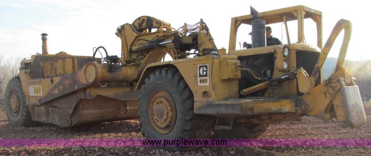 image for item F5637 1971 Caterpillar 627 twin engine motor scraper