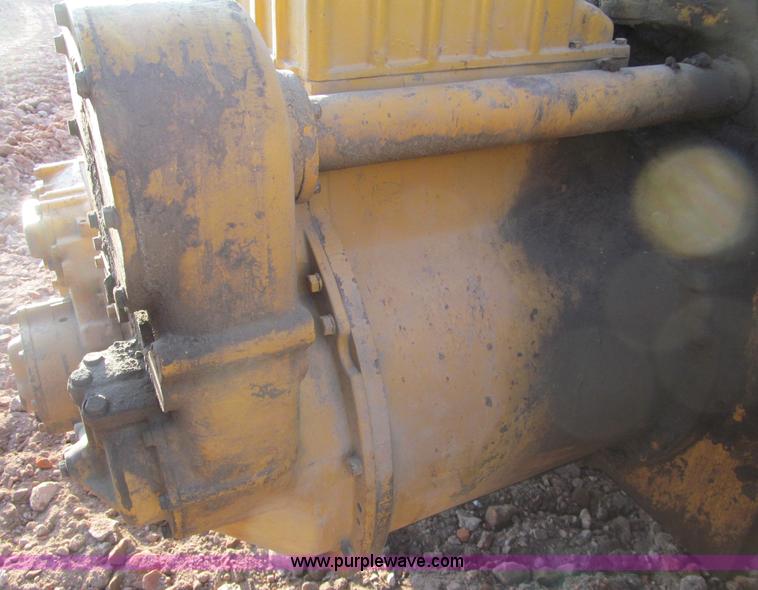 image for item F5637 1971 Caterpillar 627 twin engine motor scraper