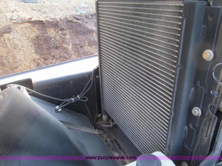 image for item F5638 2004 Ingersoll Rand SD-77DX TF vibratory smooth drum roller