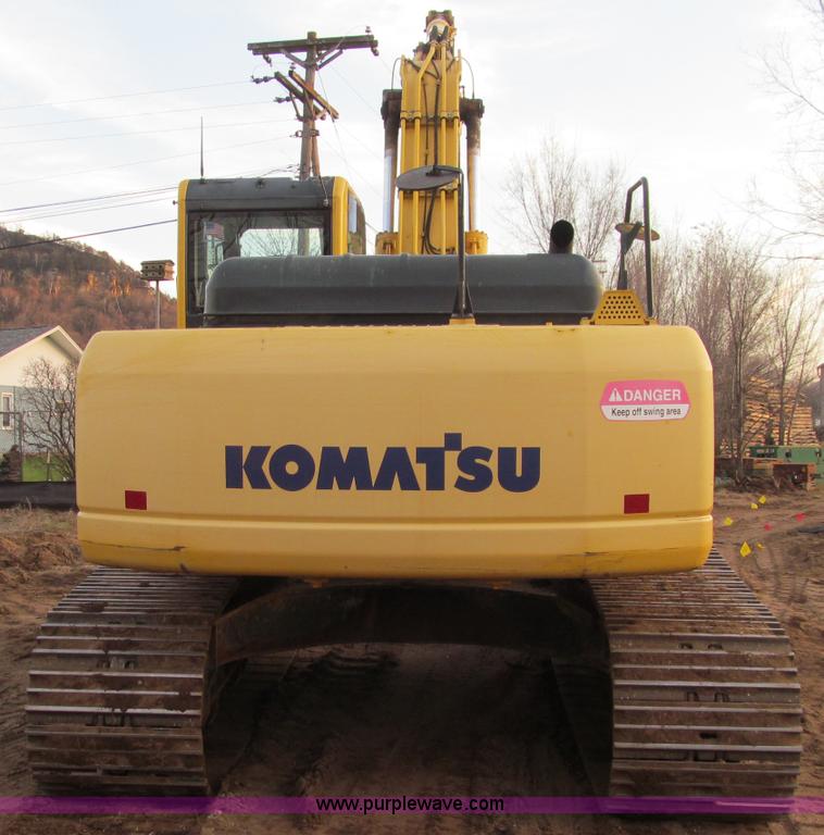 image for item F5639 2007 Komatsu PC270LC-8 excavator