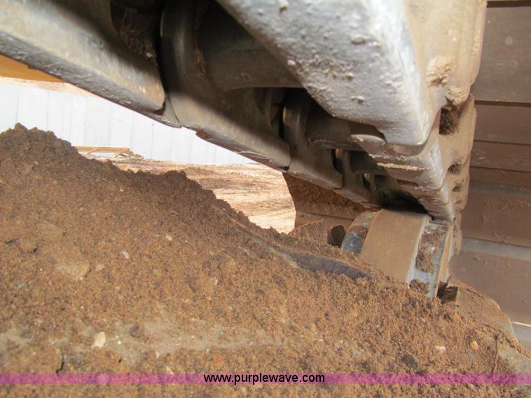 image for item F5639 2007 Komatsu PC270LC-8 excavator