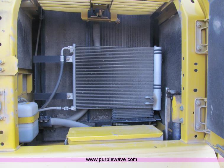 image for item F5639 2007 Komatsu PC270LC-8 excavator