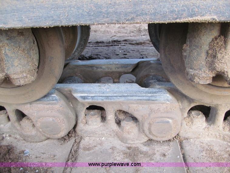 image for item F5639 2007 Komatsu PC270LC-8 excavator