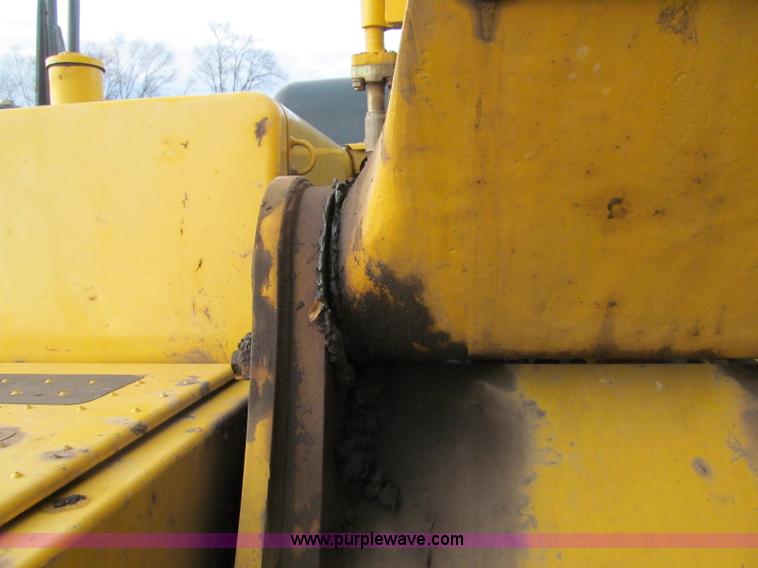 image for item F5639 2007 Komatsu PC270LC-8 excavator