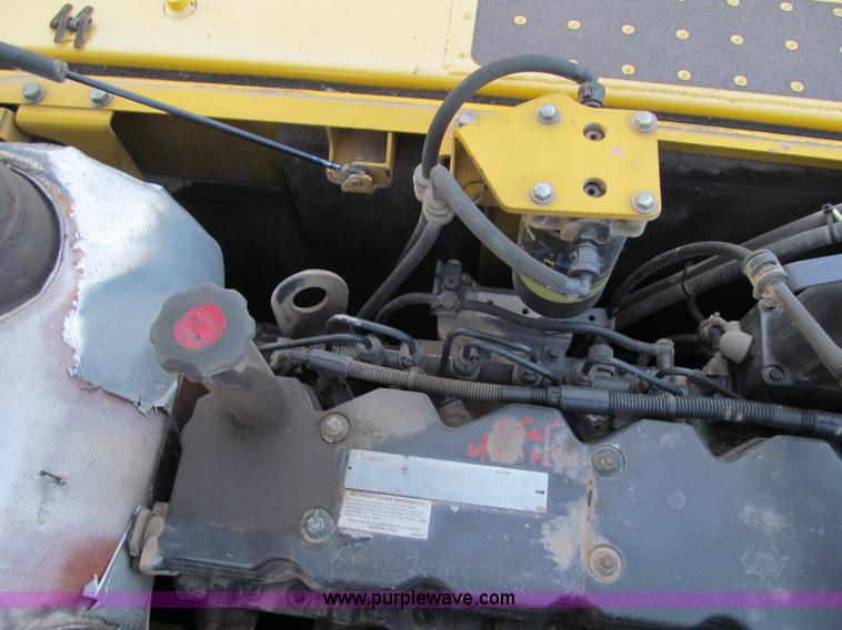 image for item F5639 2007 Komatsu PC270LC-8 excavator