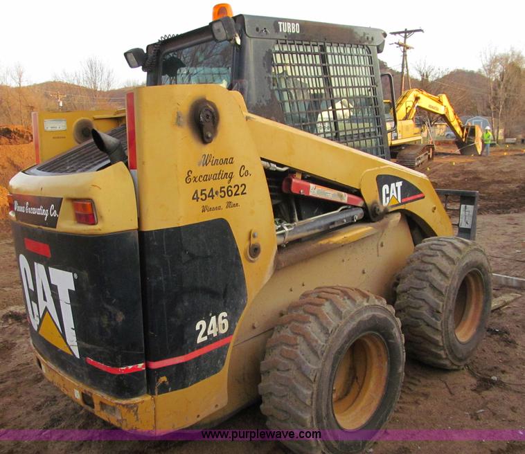 image for item F5640 2001 Caterpillar 246 Turbo skid steer