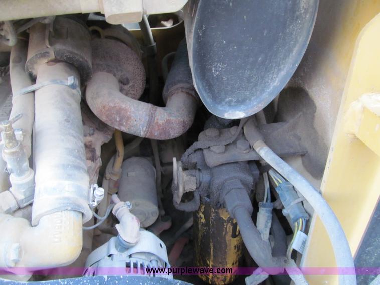 image for item F5640 2001 Caterpillar 246 Turbo skid steer