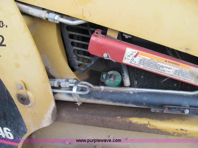 image for item F5640 2001 Caterpillar 246 Turbo skid steer