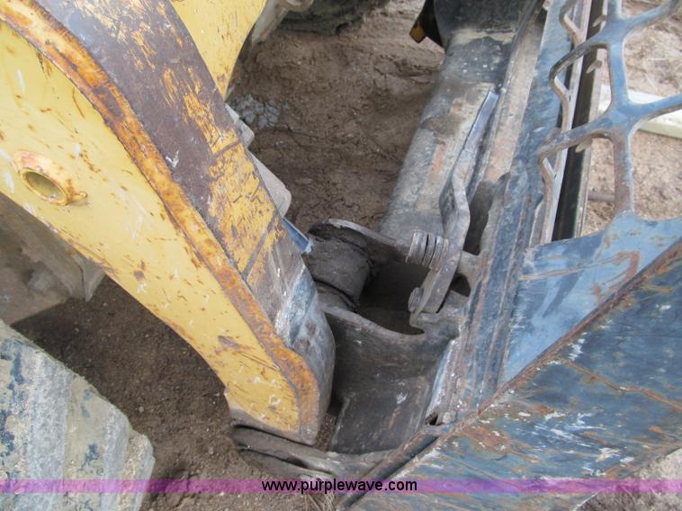 image for item F5640 2001 Caterpillar 246 Turbo skid steer