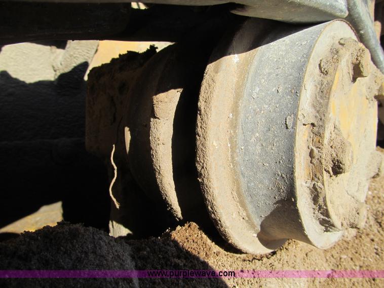 image for item F5641 1997 Caterpillar D3CXL III Hystat dozer