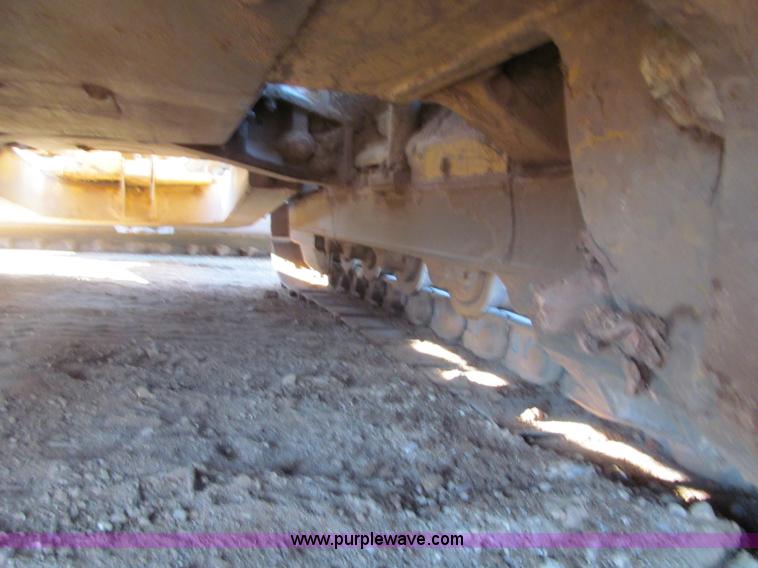 image for item F5641 1997 Caterpillar D3CXL III Hystat dozer