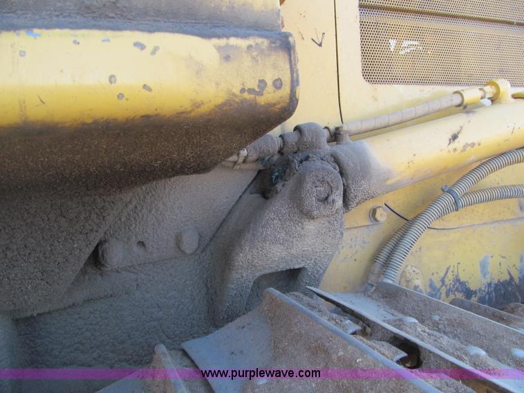 image for item F5641 1997 Caterpillar D3CXL III Hystat dozer